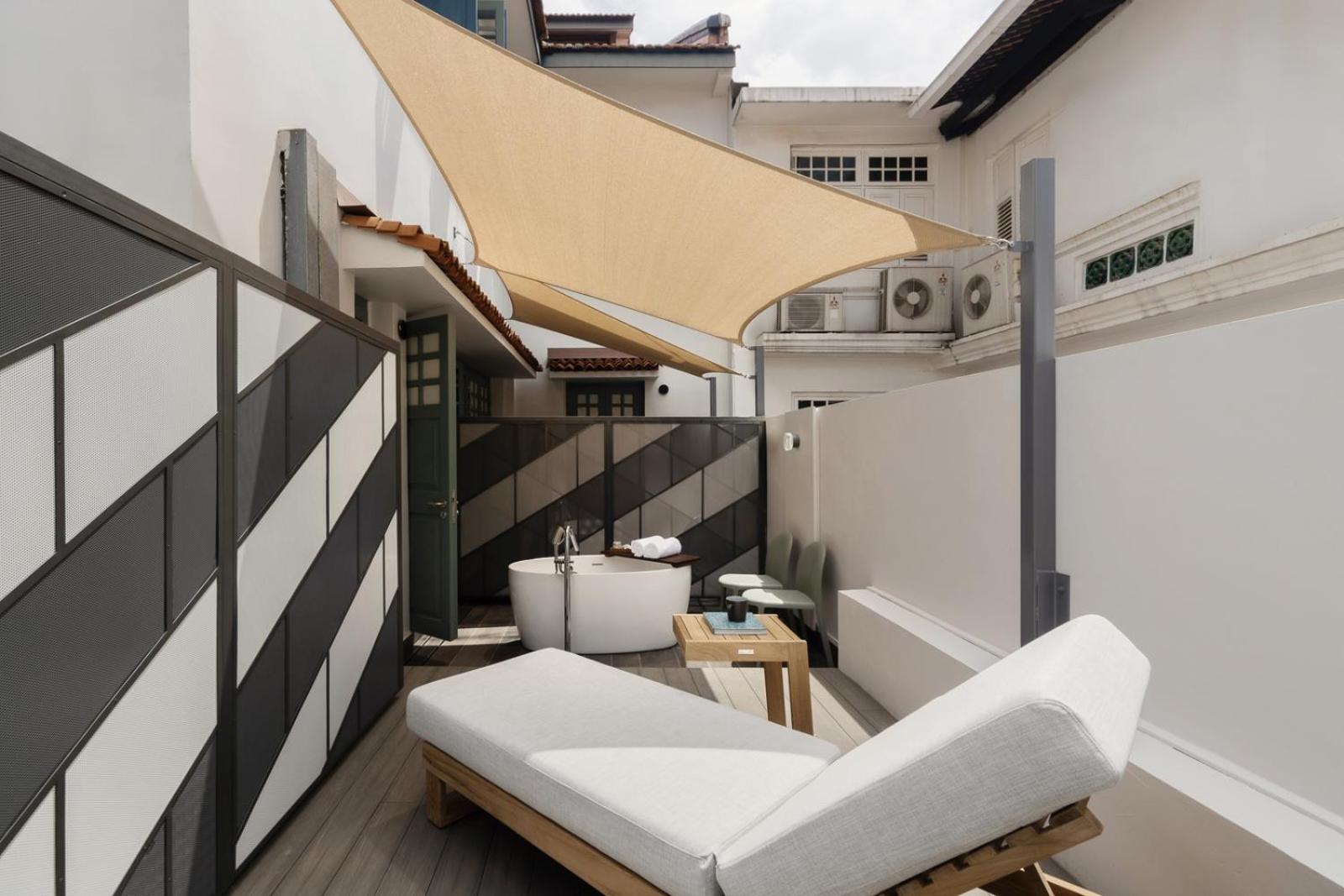 Khách sạn Claude 3*